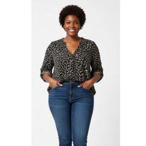 Jessica Simpson plus size 3x black with flower pattern 1/2 tab sleeves blouse